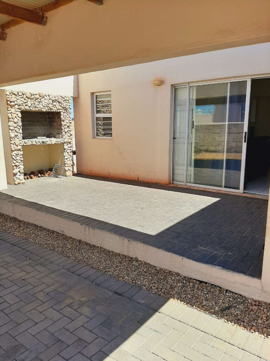 3 Bedroom Property for Sale in Vredenburg Western Cape